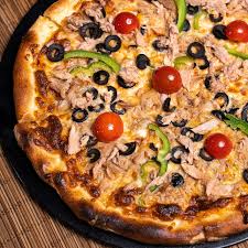 ቱና & ዶሮ ፒዛ ሃፍ ሃፍ / Tuna & Chicken Pizza (Half & Half) image