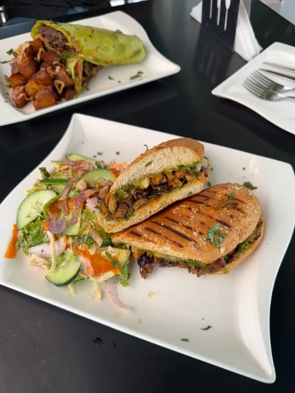 DUNAS CHICKEN PESTO SANDWICH image