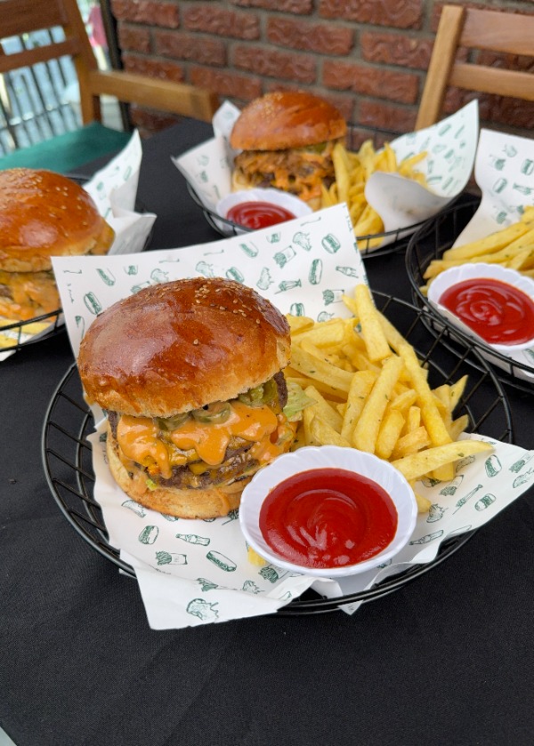 Double Jalapeño Burger image