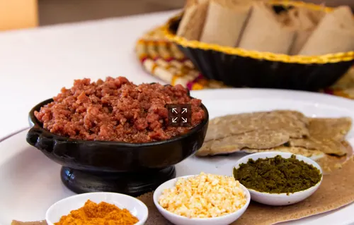 ክትፎ በአይብ የታሸ (Kitfo with Ayib) image