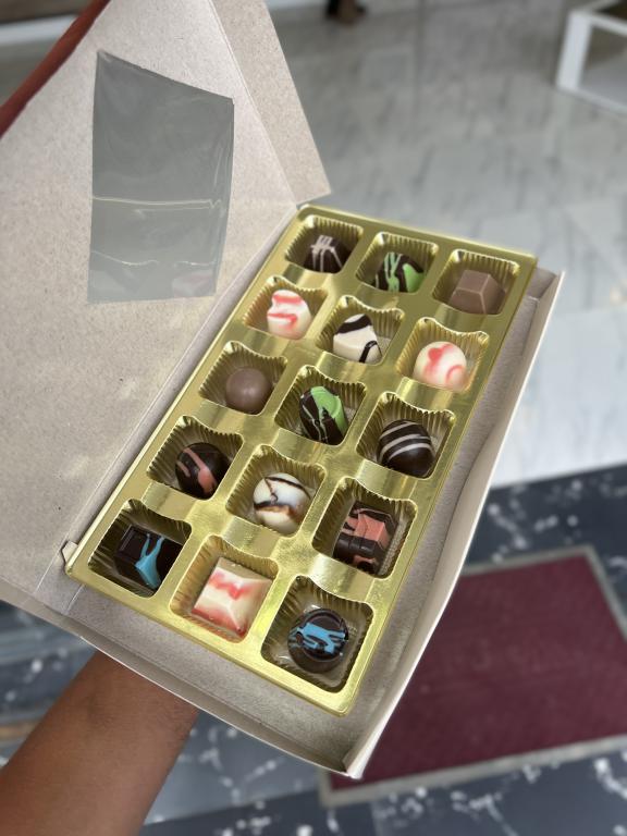Mini Chocolates image