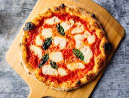 Margarita pizza image