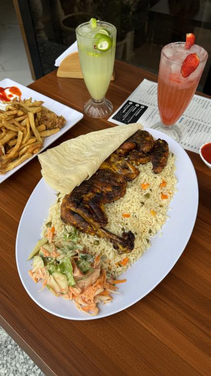 Charcoal Grilled Chicken with rice image