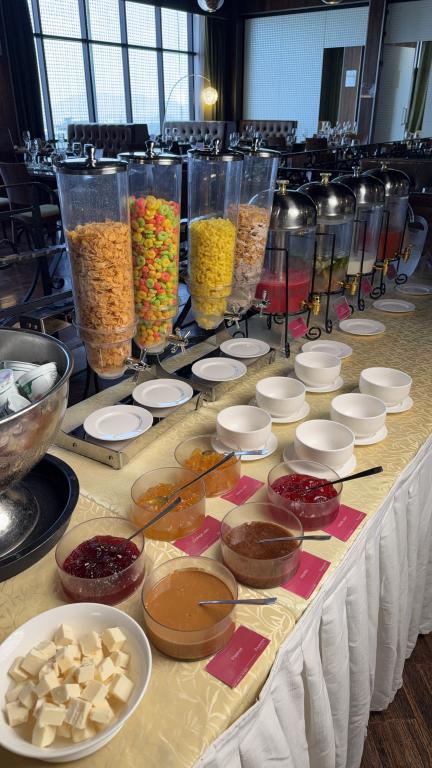 Brunch for kids image