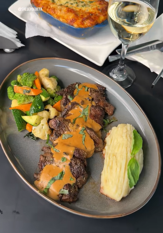 Duna’s special steak image