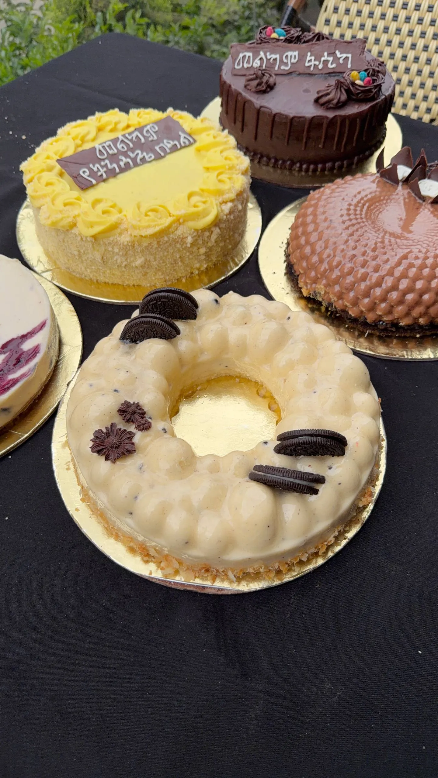 Oreo Mousse Cake image