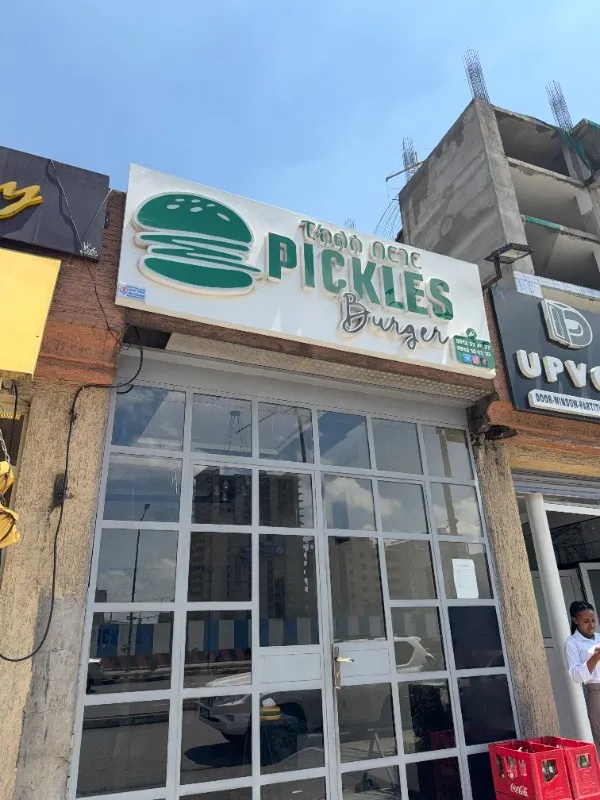 Pickles Burger image